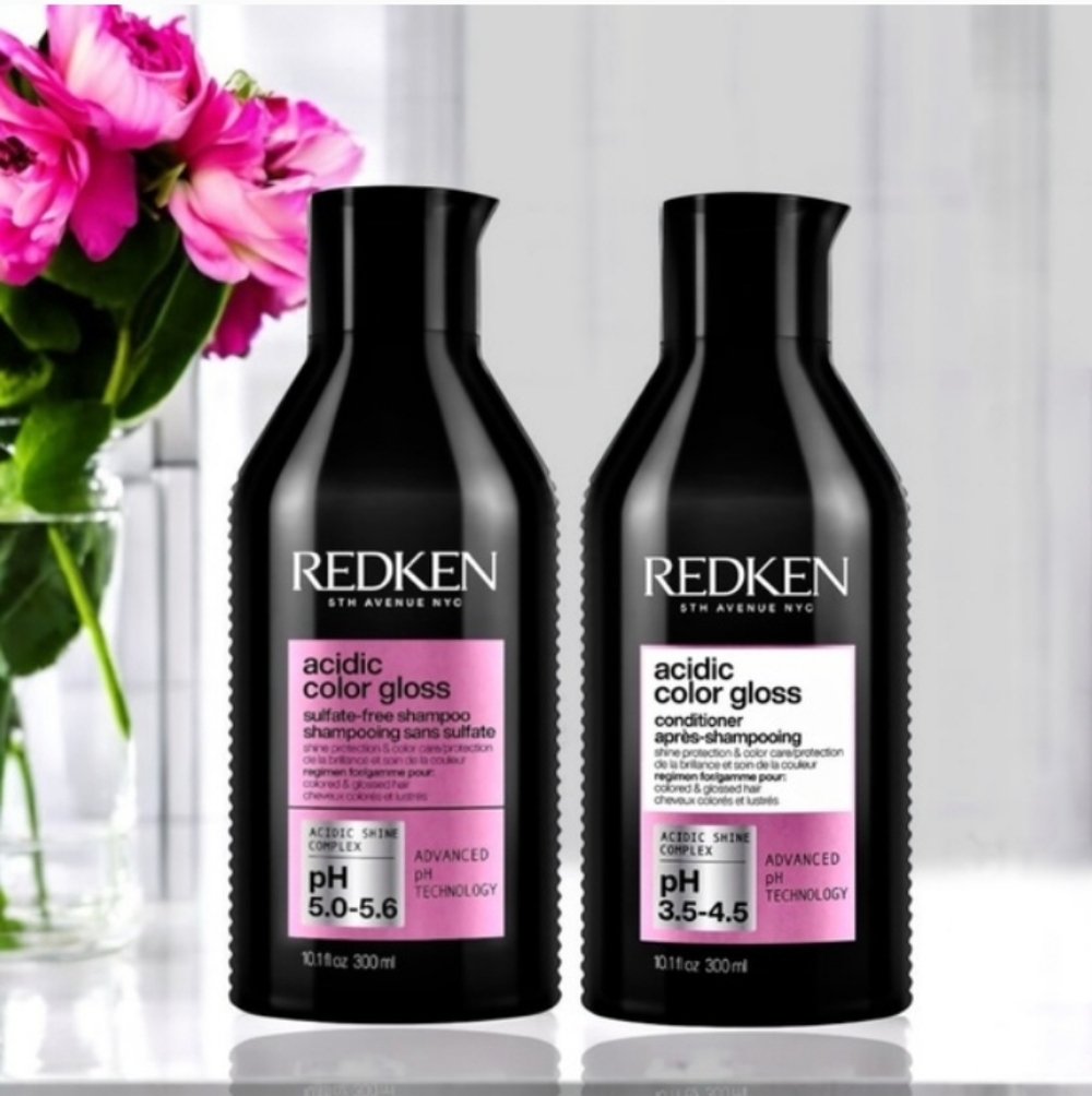 Redken Acidic Color Gloss Shampoo & Conditioner - Black & Pink Bottles